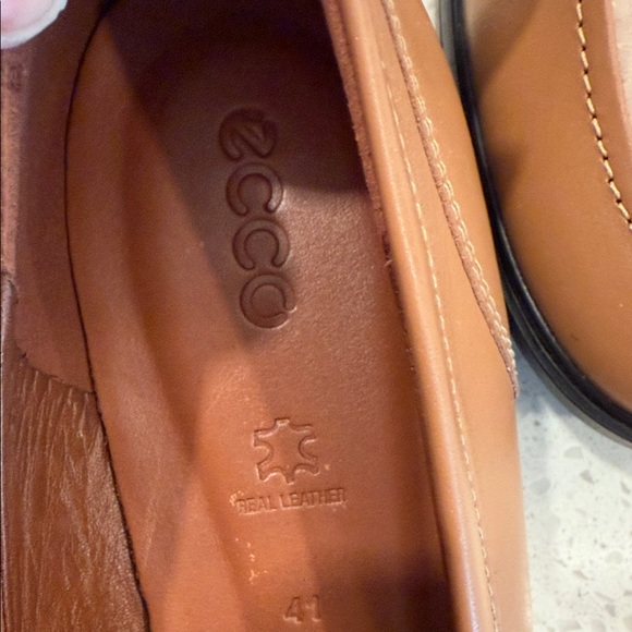 Ecco Women's Brown and Cream Loafers - Picture 4 of 6